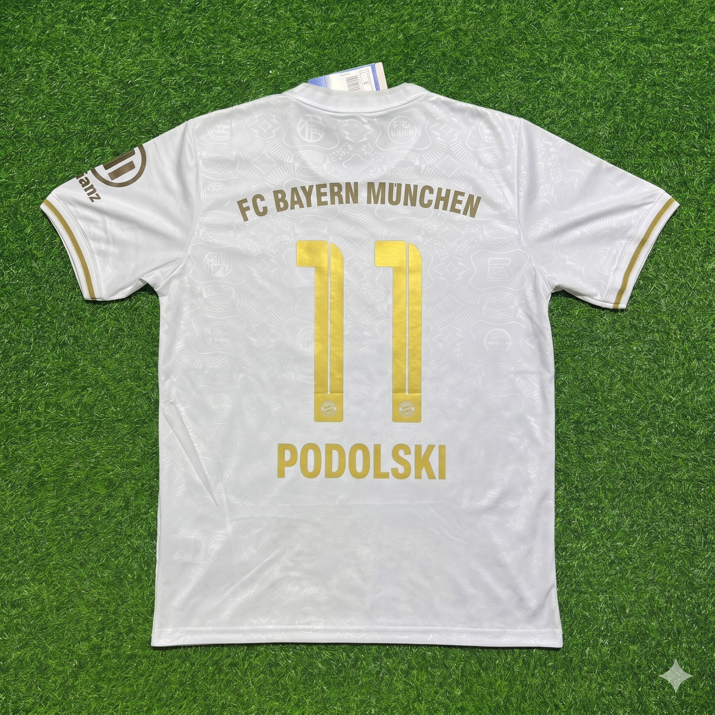 Lukas Podolski #11 FC Bayern München 125 Years Anniversary Special-Edition White Jersey