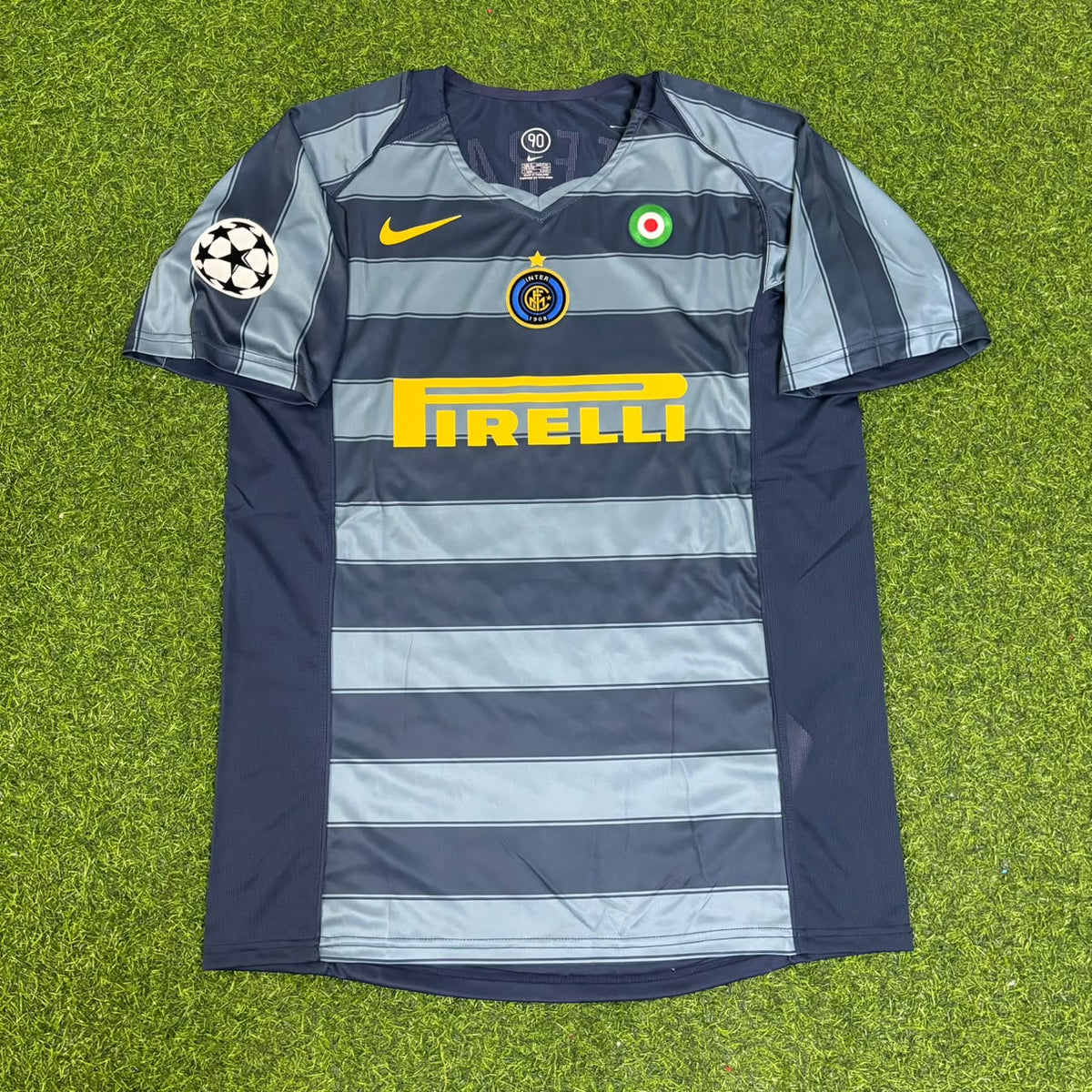 Marco Materazzi #23 Inter Milan 2004-05 Retro Football Jersey Kit
