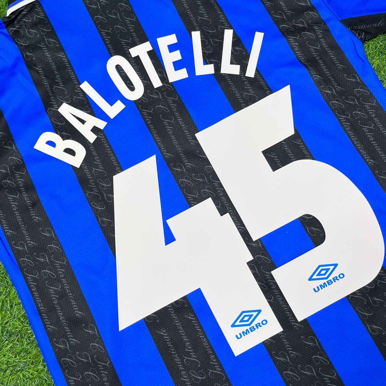 Mario Balotelli Inter Home Retro Football Jersey