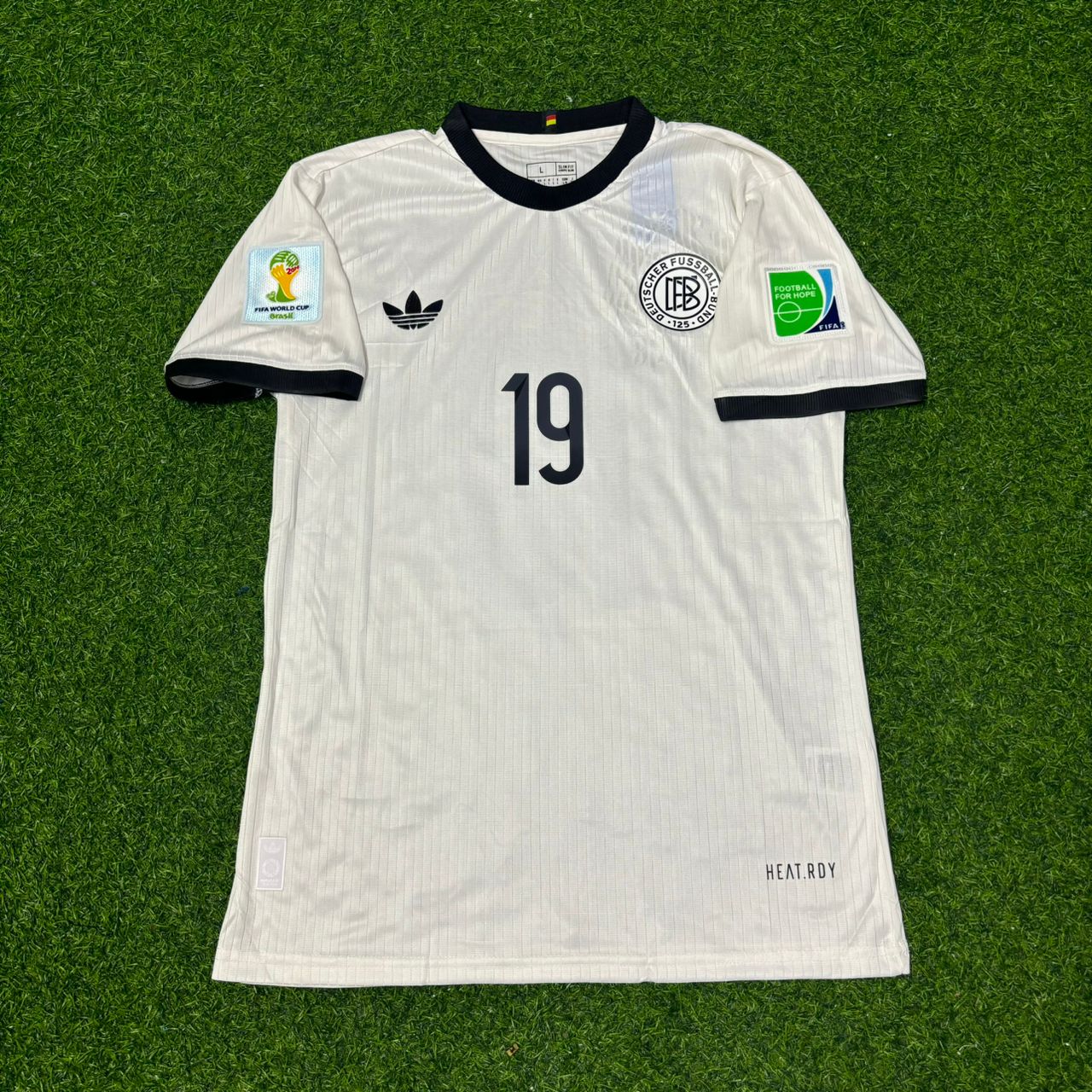 Mario Götze Germany 2014 World Cup Special Edition White Retro Football Jersey