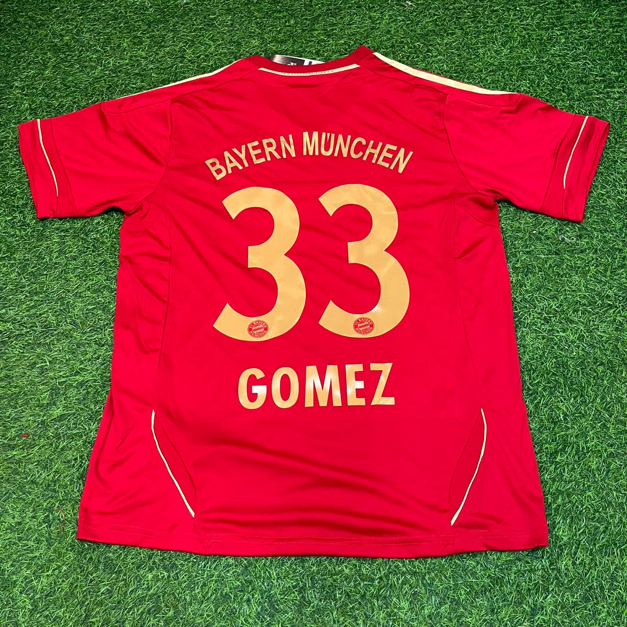 Mario Gómez #33 Bayern Munich 2011-2013 Football Jersey