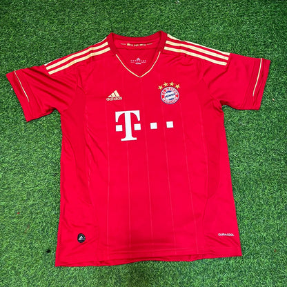 Mario Gómez #33 Bayern Munich 2011-2013 Football Jersey