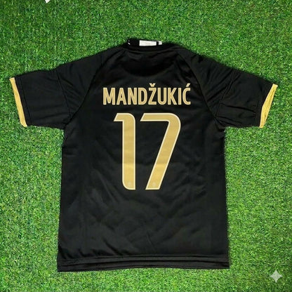 Mario Mandžukić 17- Juventus Retro Black Kit Jersey Trikot Maglia Soccer Shirt