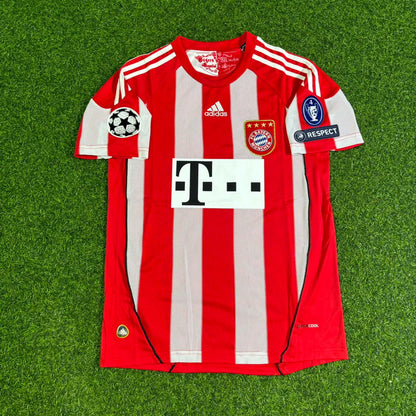 Mark van Bommel Bayern Munich 2010/11 Home Jersey Trikot