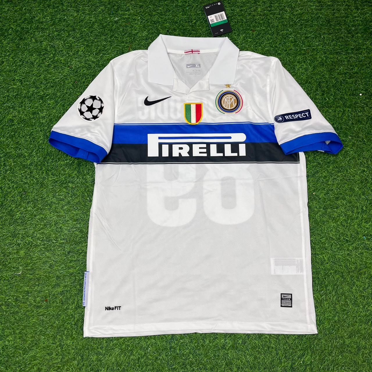 Marko Arnautović Inter Milan 2009-2010 Retro Away White Football Jersey