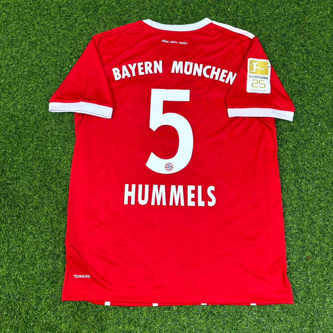 Mats Hummels Bayern Munich 2017-2018 Retro Home Jersey