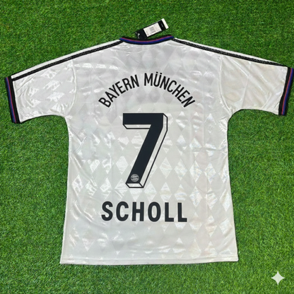 Mehmet Scholl Bayern Munich 1997–1998 Away White Retro Football Jersey Kit