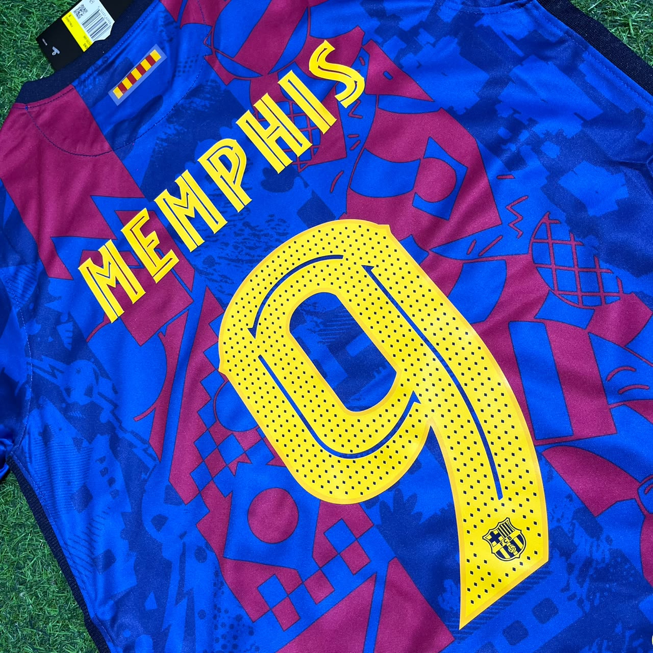 Memphis Depay #9 Barcelona 2021-22 Season Third Retro Jersey Trikot Soccer Shirt