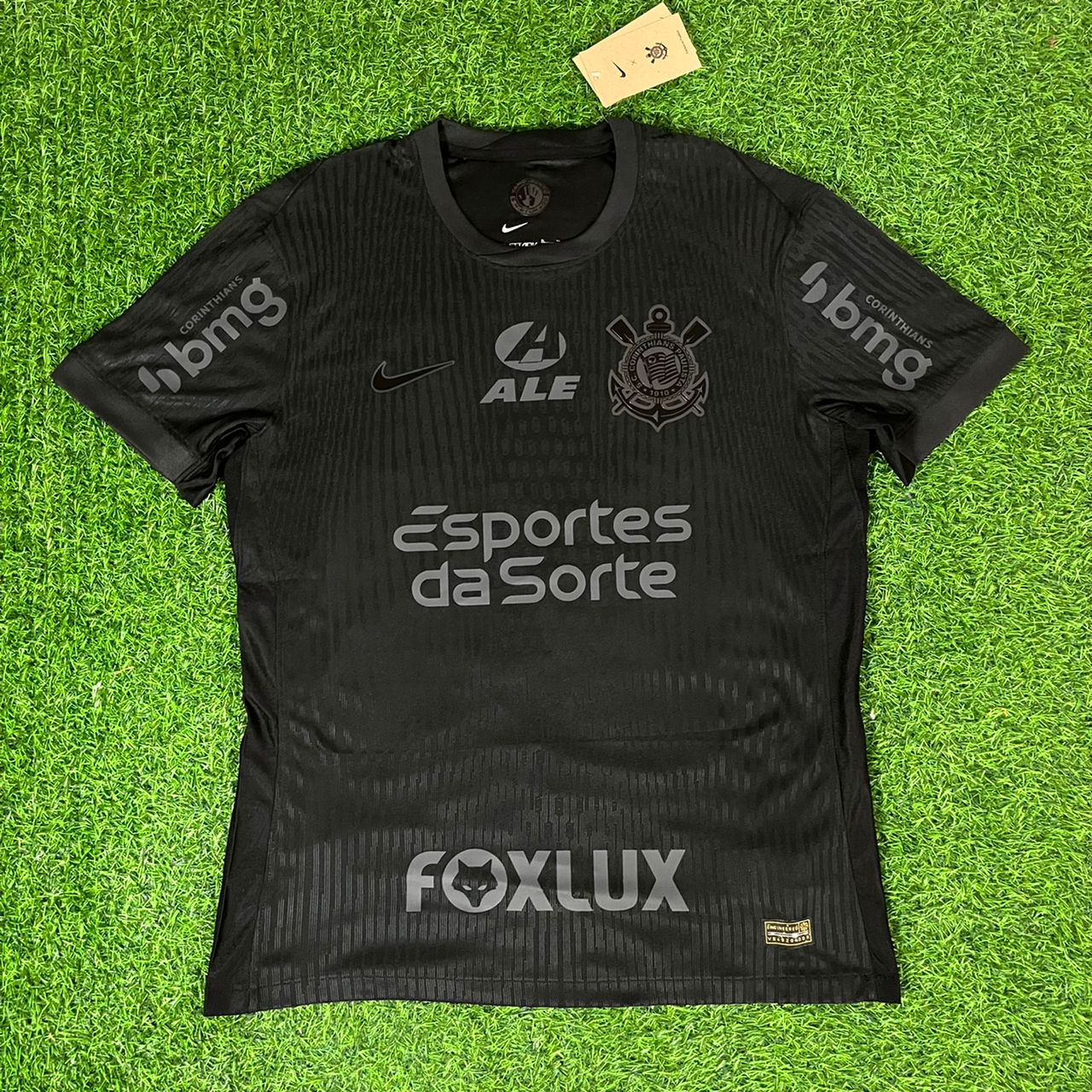 memphisdepayblack_cf07c36c-