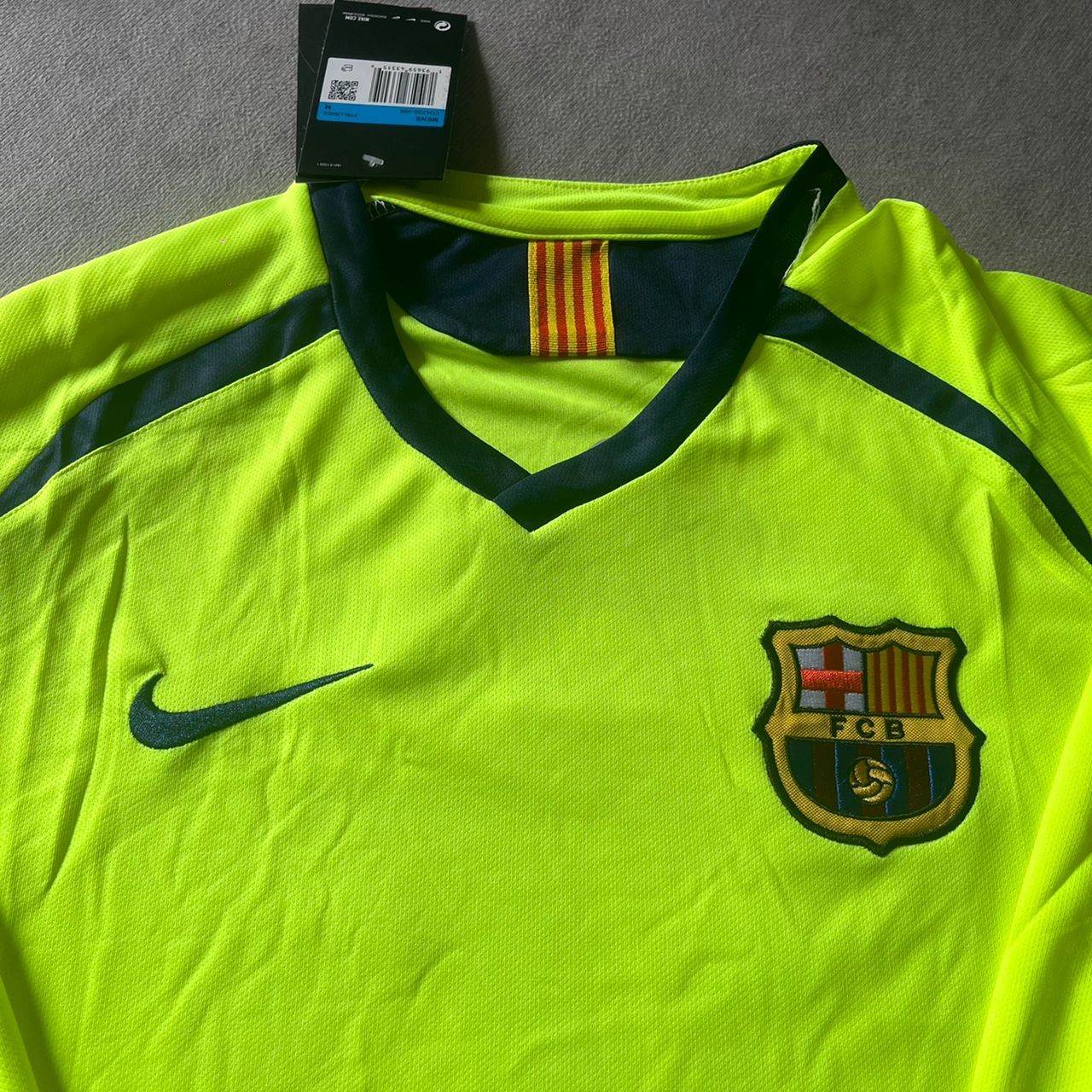 Lionel Messi Barcelona 2005-06 Season Yellow Green Retro Long Sleeve Jersey