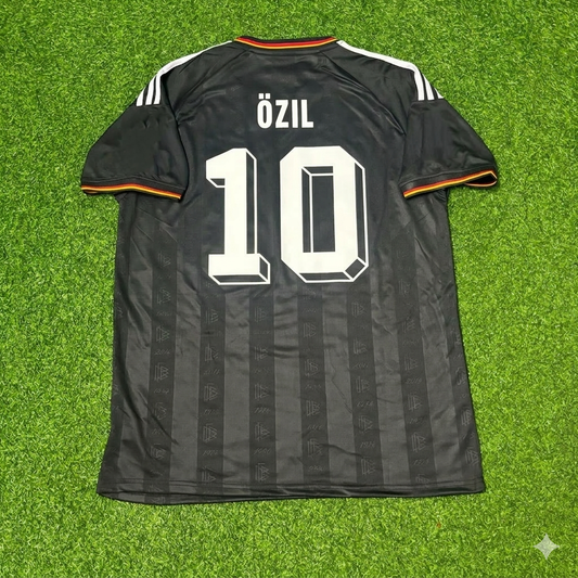 Mesut Özil 10# Germany black retro vintage football jersey