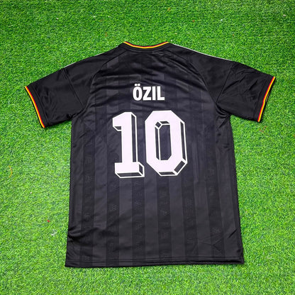 Mesut Özil 10 Germany Black Retro Football Jersey