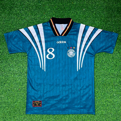 Maillot de football rétro Mesut Özil Allemagne Deutschland