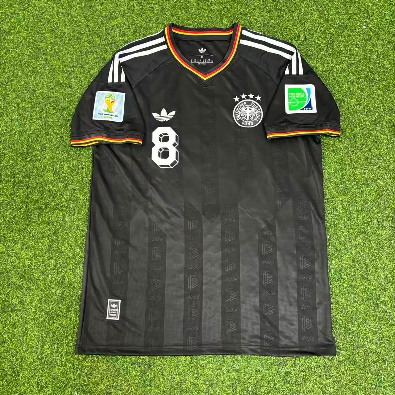Mesut Özil Germany 2014 World Cup Special Edition Black Retro Football Jersey