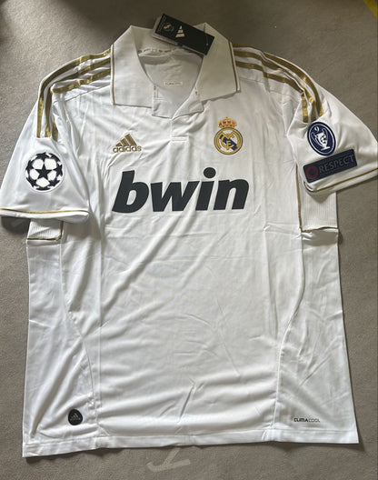 Mesut  Ozil Real Madrid 2011-2012 Jersey Soccer Shirt Trikot