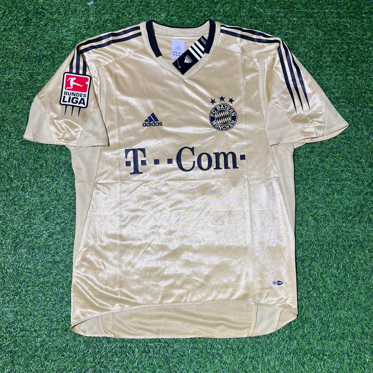 Michael Ballack München 2004/05 Retro Golden Fußballtrikot Set