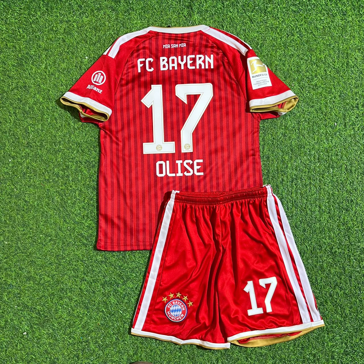 Michael Olise #17 Bayern Munich 2027 Bundesliga Championship Patch Kids Football Jersey