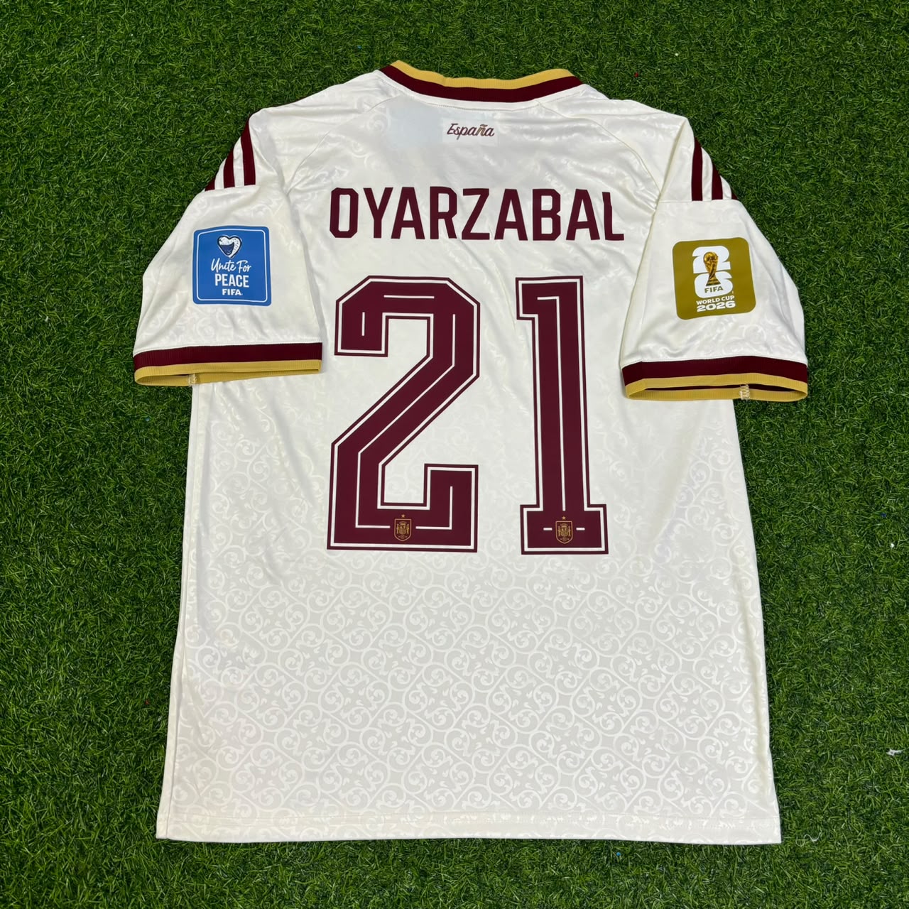 Mikel Oyarzabal 21 - Maillot de Foot Extérieur Espagne Coupe du Monde 2026