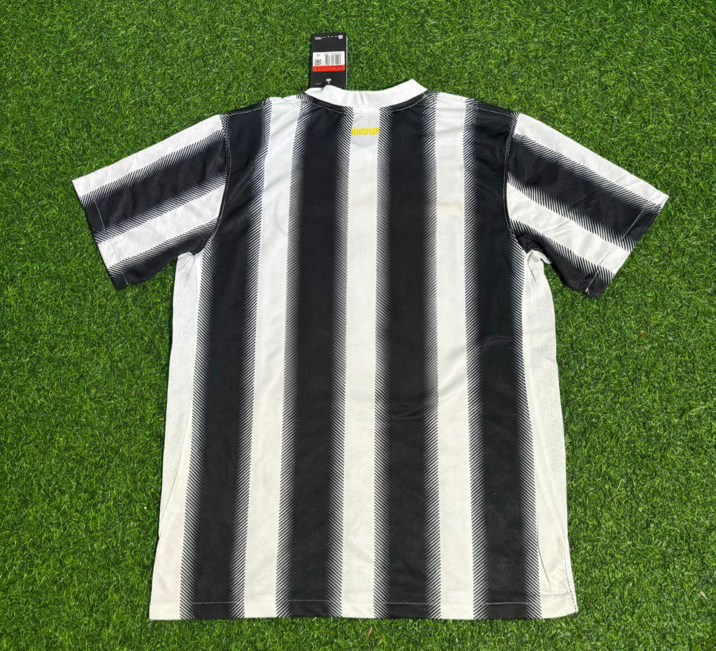 Juventus Home 2011 2012 Season Retro Jersey Trikot