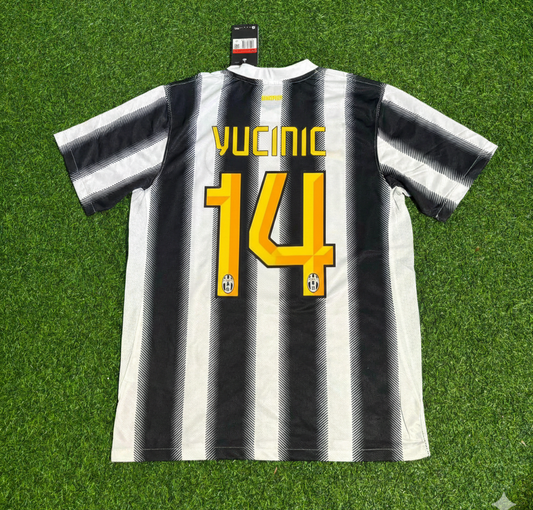 Mirko Vucinic Juventus Home 2011 2012 Season Retro Jersey Trikot