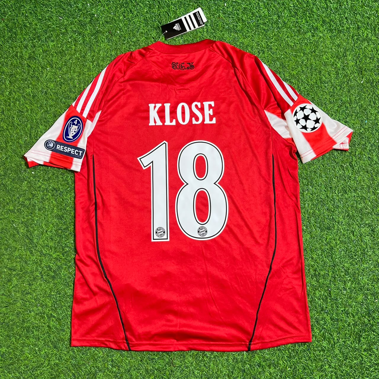 Miroslav Klose Bayern Munich 2010/11 Home Jersey Trikot