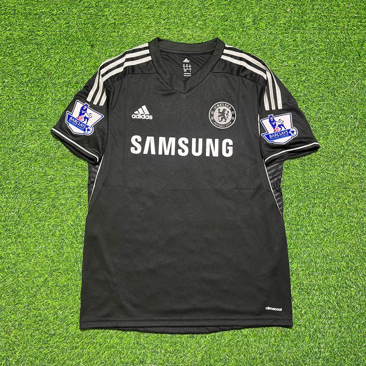 Nemanja Matic Chelsea 2013-14 Black Retro Football Jersey Kit