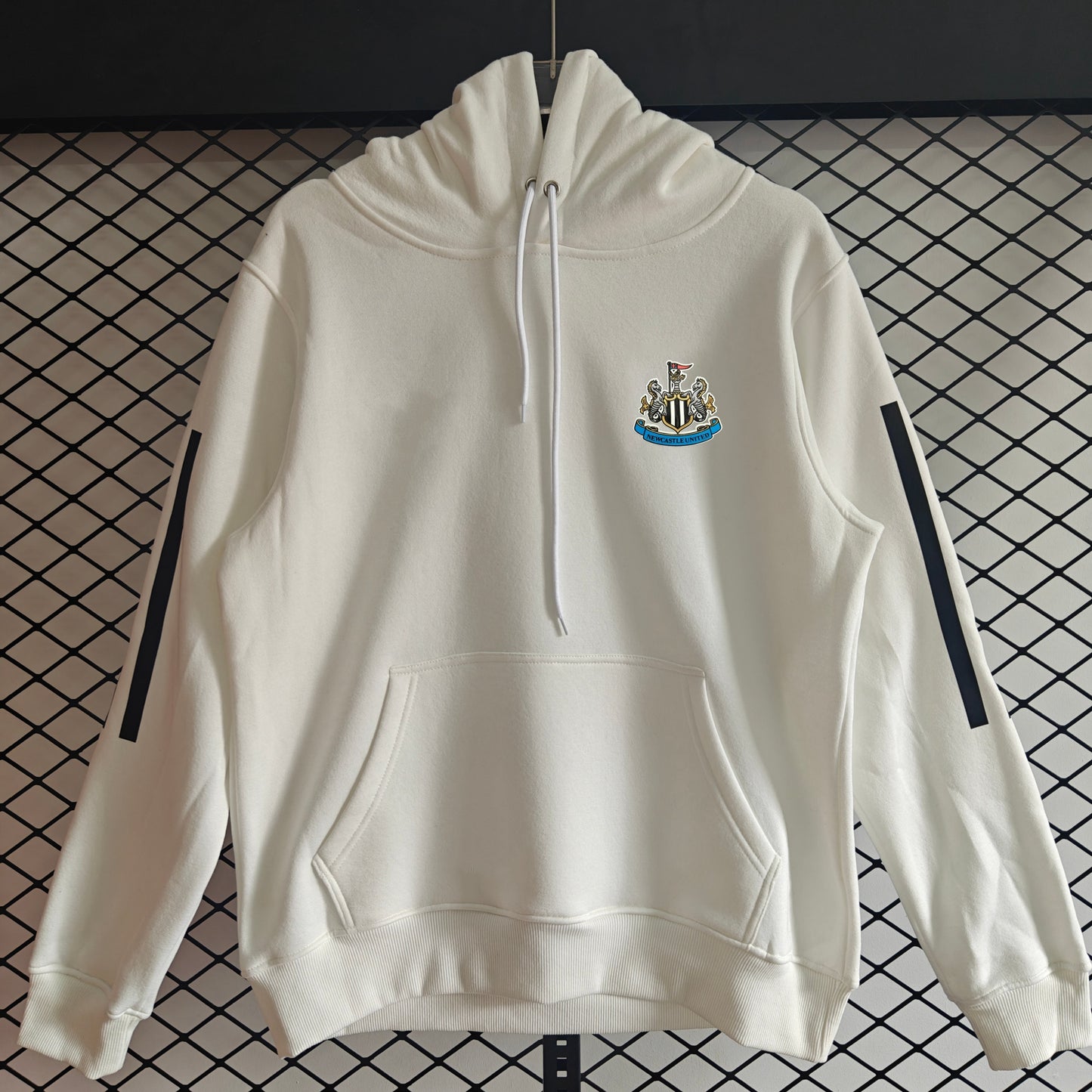 Newcastle United - Hoodie Winter Fleece- Football Kapuzenpullover