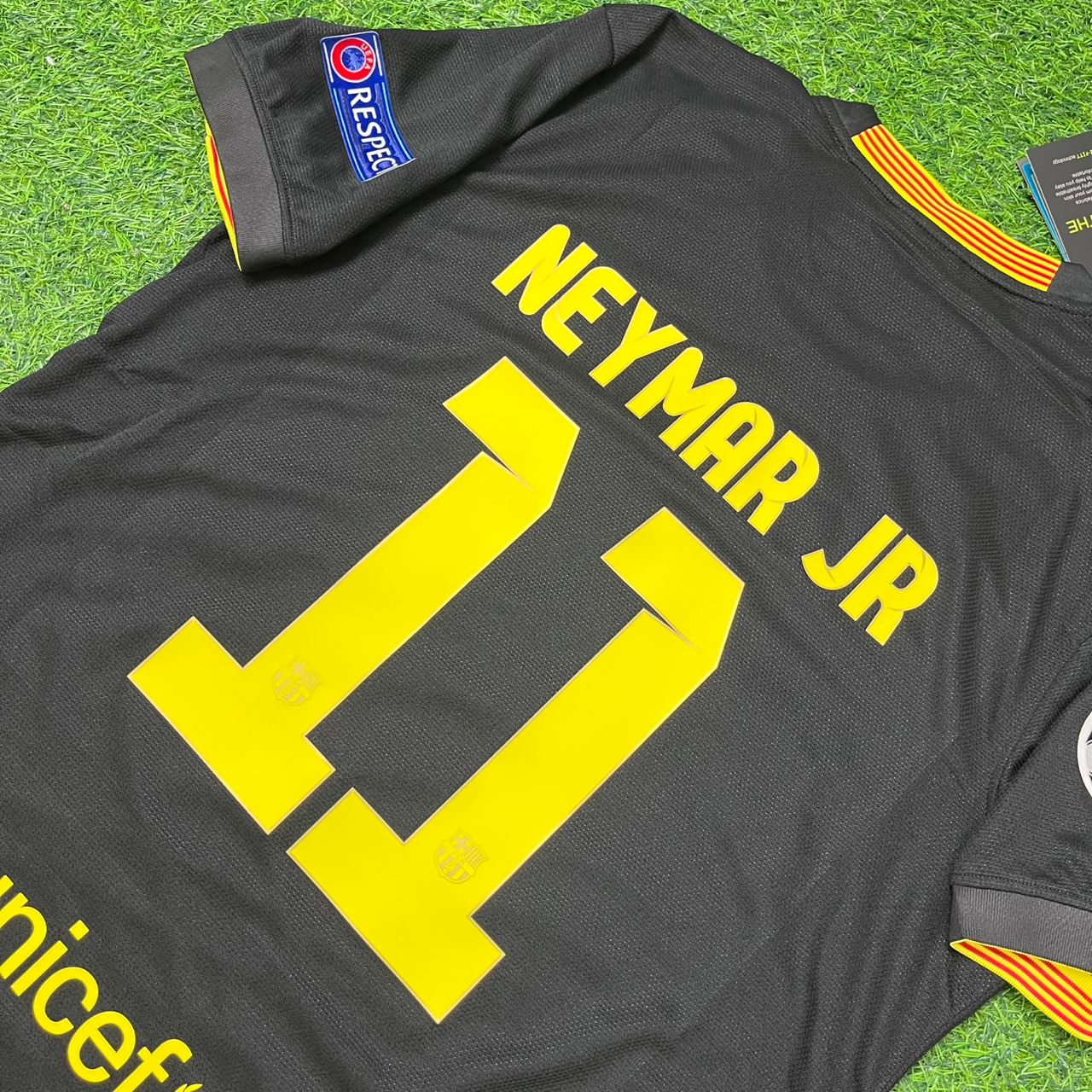 Neymar Jr. #11 Barcelona 2013-2014 Black Retro Football Jersey