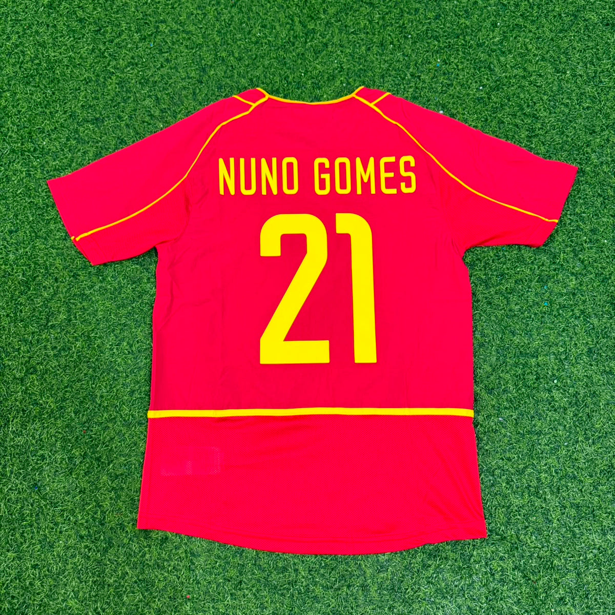 Nuno Gomes #21 Portugal 2002 Retro Home Red Football Jersey