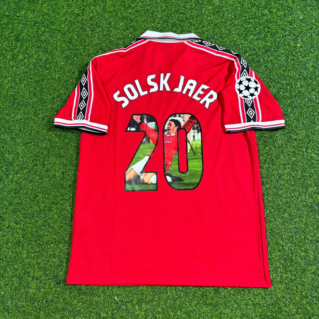 Ole Gunnar Solskjær Manchester United 1999 Champions League Final Special Edition Retro Football Jersey