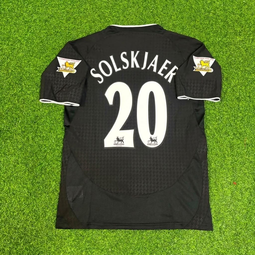 Ole Gunnar Solskjaer Manchester United 2003-2004 Away Black Retro Football Jersey