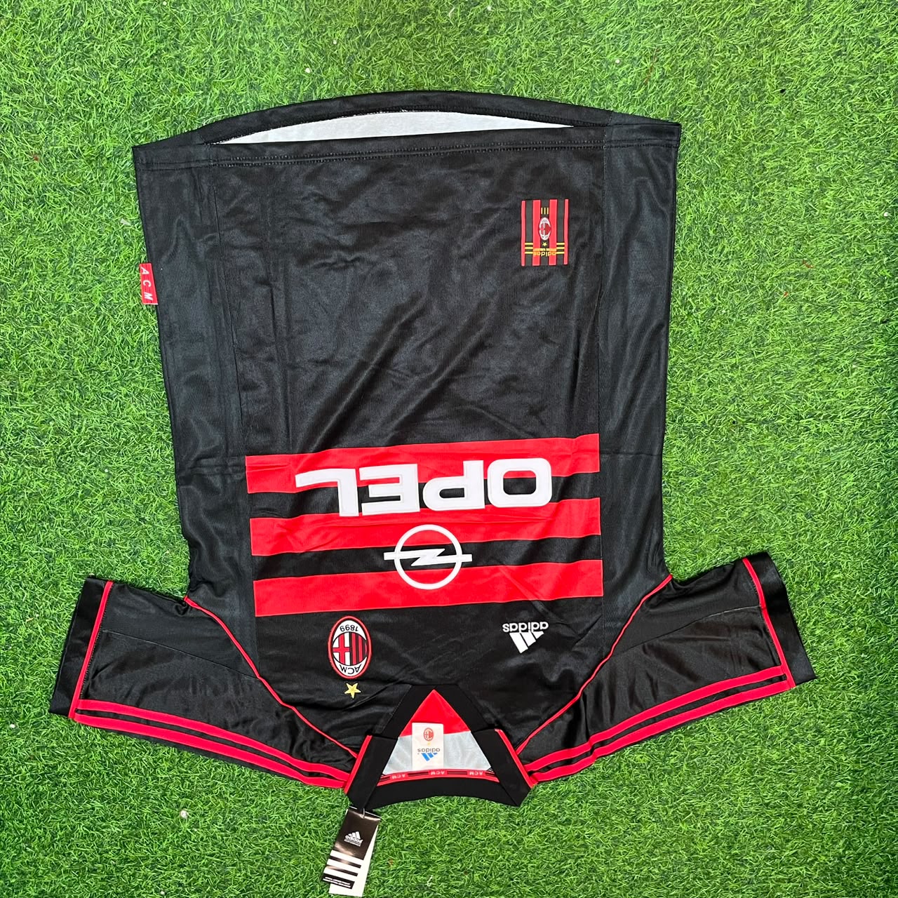 Oliver Bierhoff #20 AC Milan 1998-1999 Black Retro Football Jersey