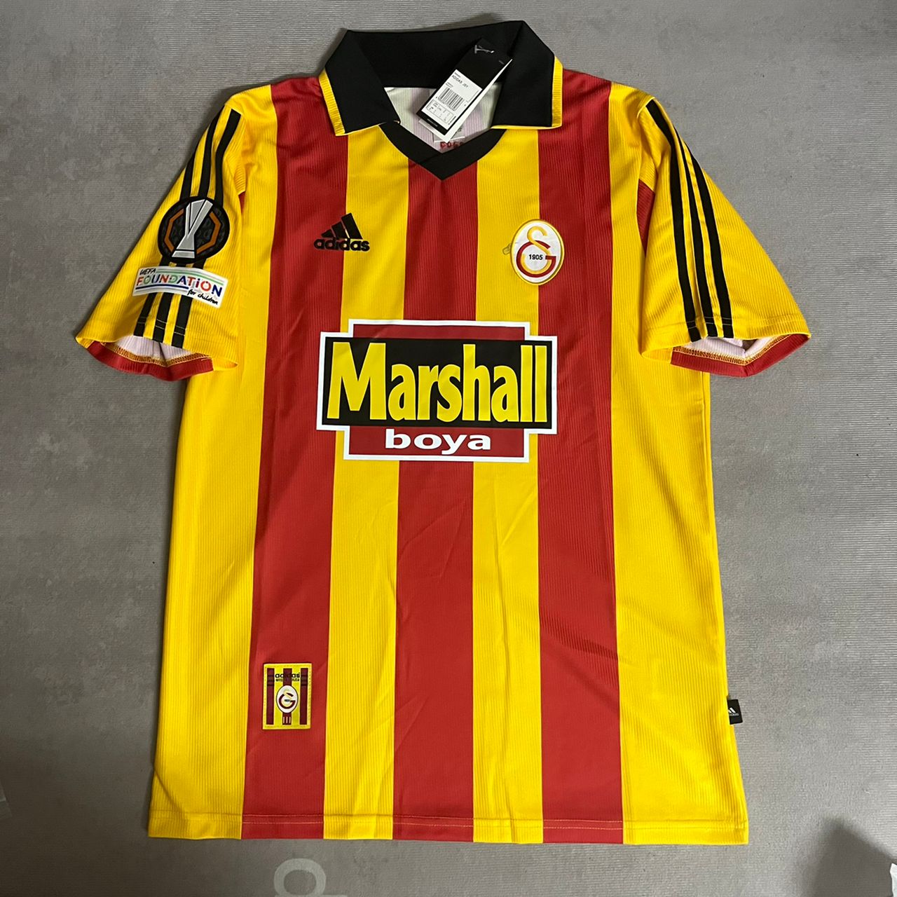 Viktor Osimhen Galatasaray UEFA 2000 Retro Nostalji Formasi Football Home Trikot Jersey Maillot