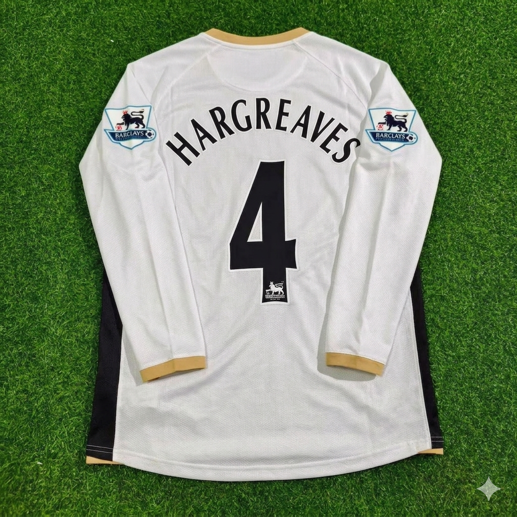 Owen Hargreaves #4 Manchester United 2006-2007 White Retro Long Sleeve Football Jersey