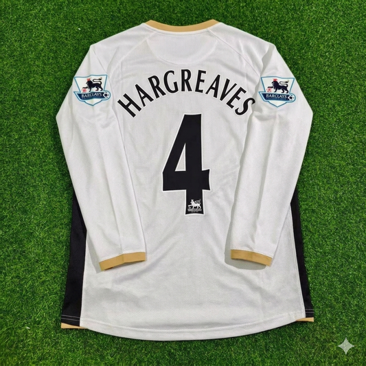 Owen Hargreaves #4 Manchester United 2006-2007 White Retro Long Sleeve Football Jersey