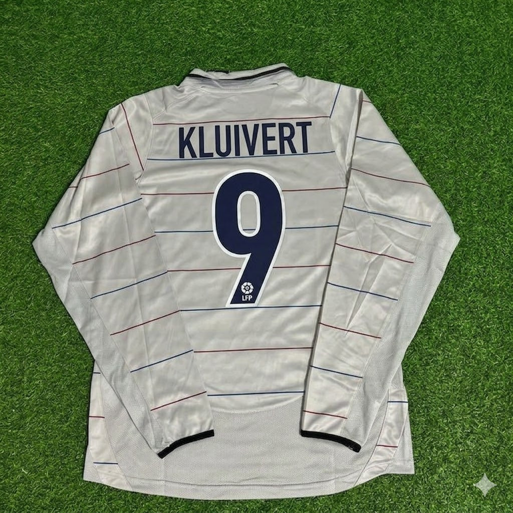 Patrick Kluivert #9 Barcelona 2003 2004 Away Long Sleeve Retro Football Jersey Kit
