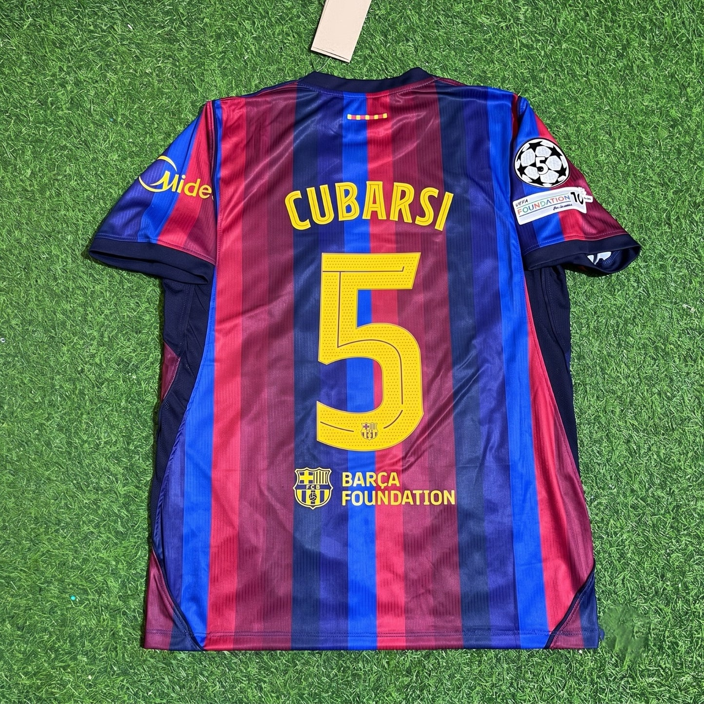 Pau Cubarsi #5 Barcelona 2027 New Season Champions League Patch Home Jersey Trikot Maillot Soccer Shirt