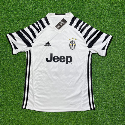 Paul Pogba #10 Juventus 2016 2017 Away White Retro Football Jersey