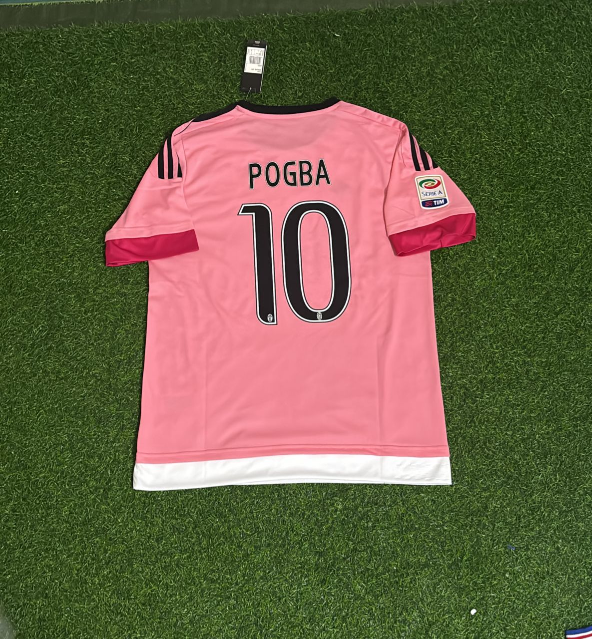 Maillot de football rétro rose Paul Pogba Juventus 2015/16