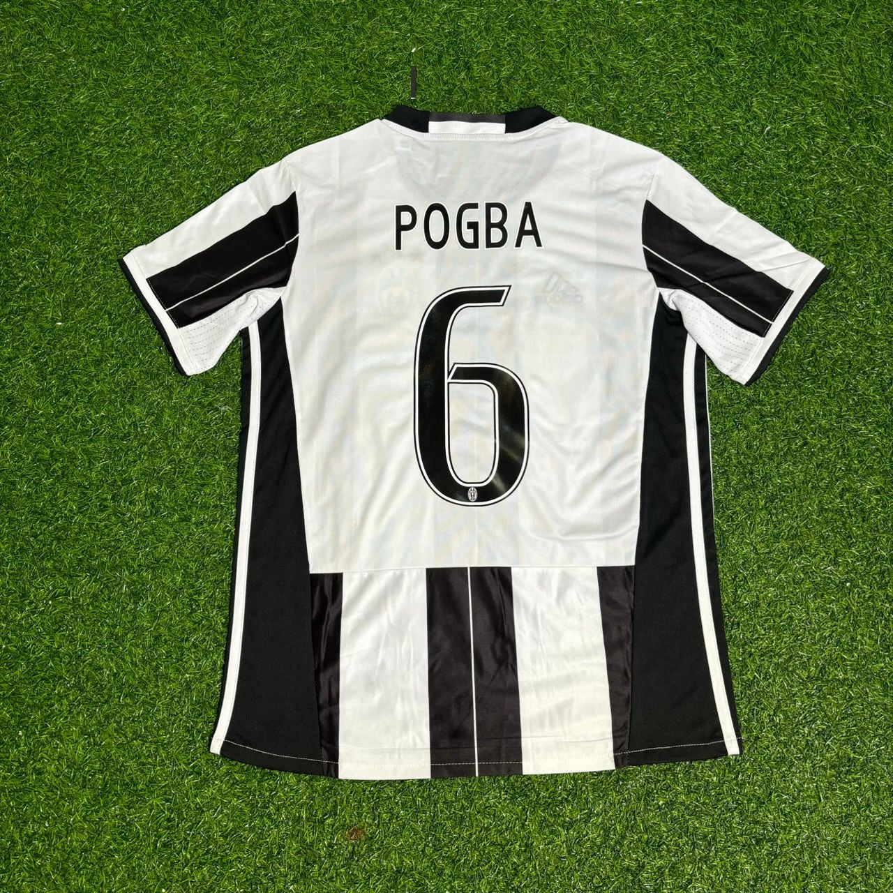 Paul Pogba Juventus 2016-2017 Home Retro Football Jersey Kit