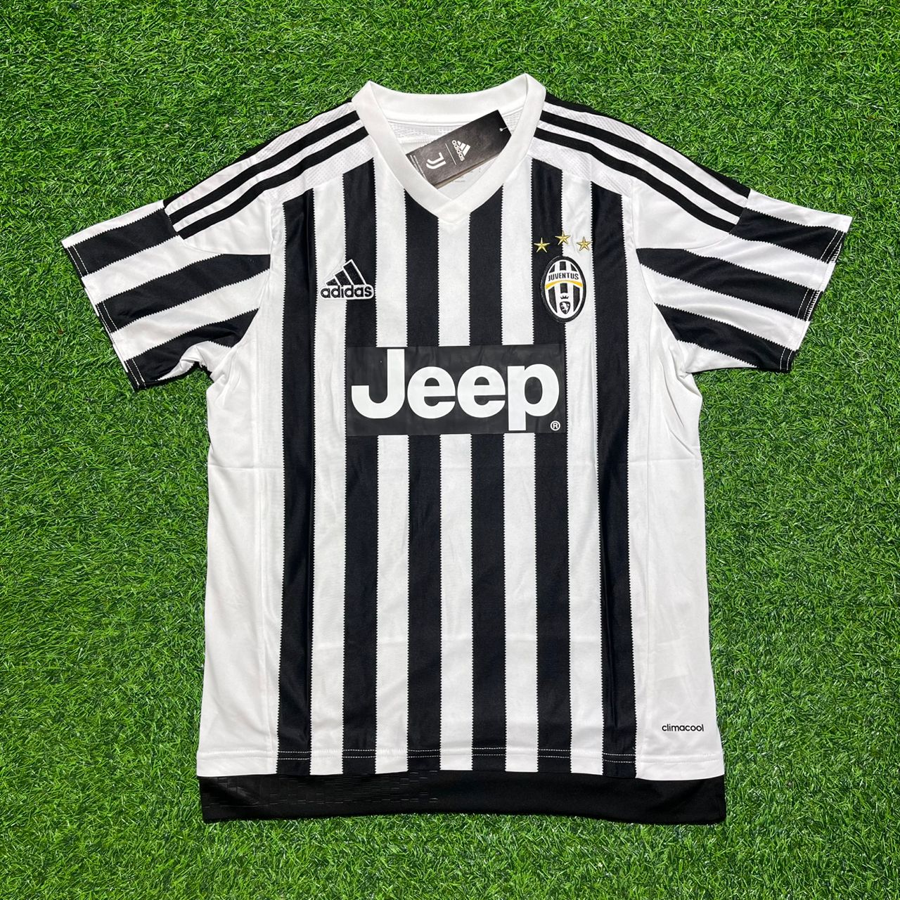 Paulo Dybala 21-Juventus 2015-2016 Retro Home Football Jersey Trikot