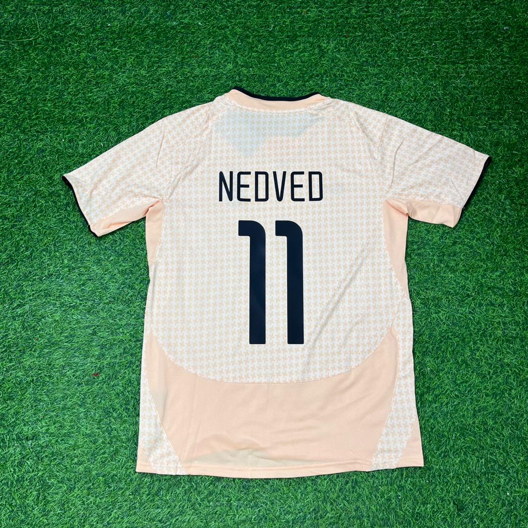 Pavel Nedvěd #11 Juventus 2003-2004 Away Retro Football Jersey