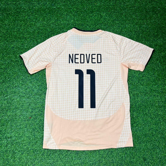 Maillot de Football Rétro Extérieur Pavel Nedvěd #11 Juventus 2003-2004