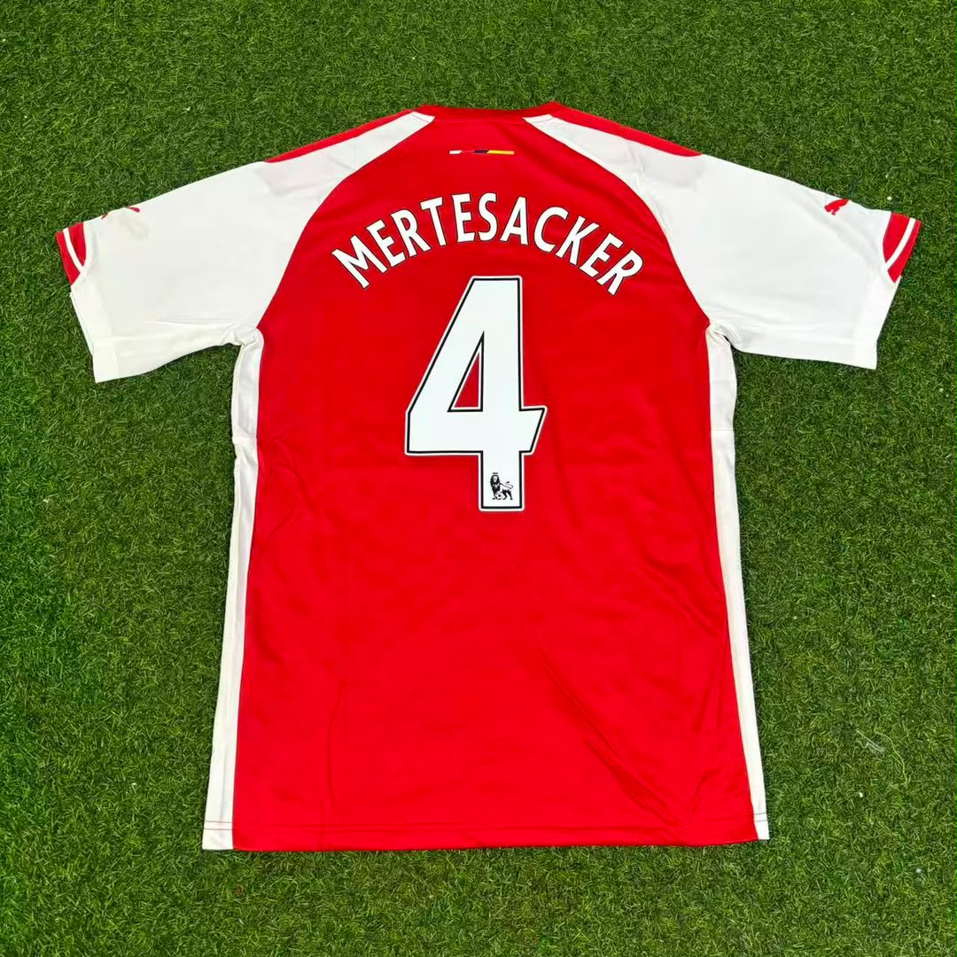 Per Mertesacker Arsenal 2014/2015 Home Football Jersey Kit