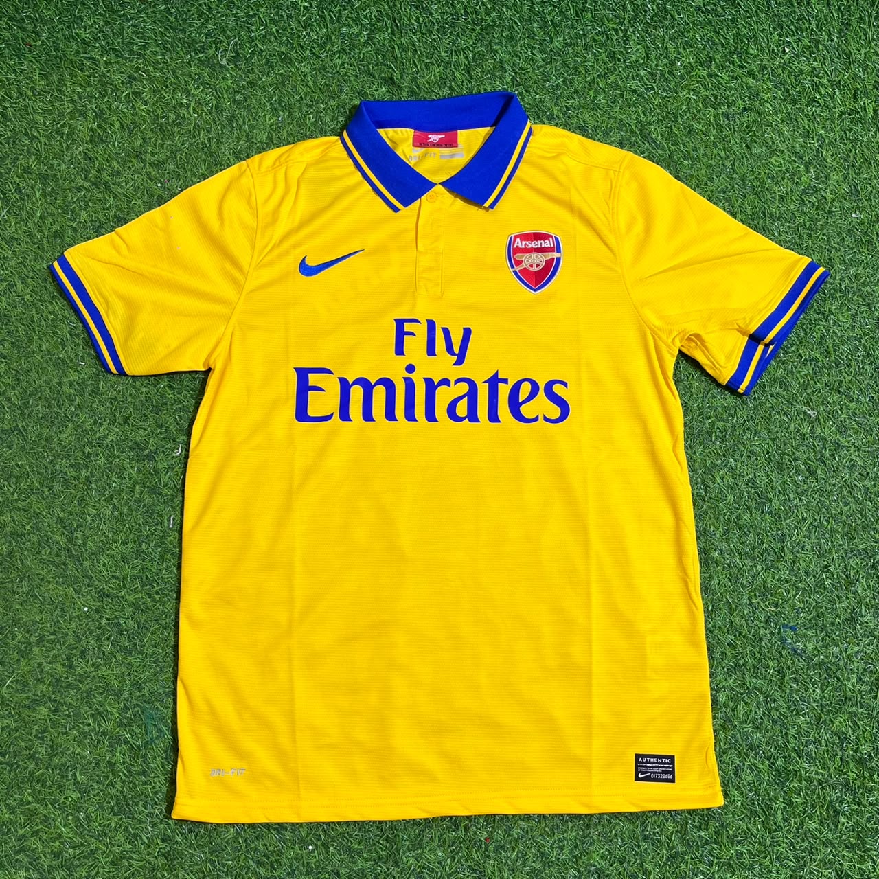 Per Mertesacker – Arsenal 2013/2014 Yellow Retro Kit Jersey Trikot Maillot Soccer Shirt