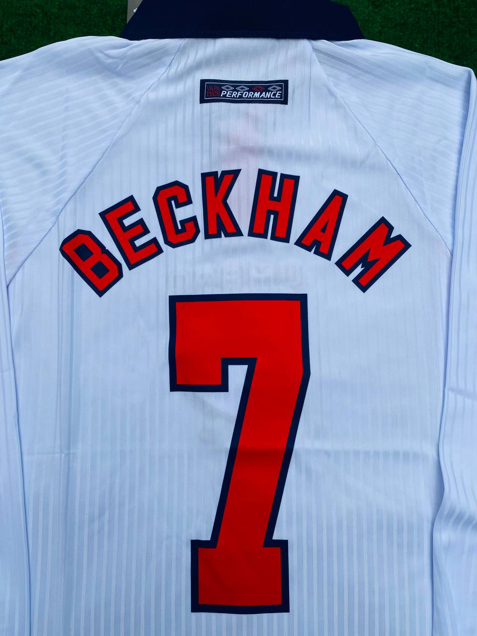 David Beckham İngiltere Retro Forması