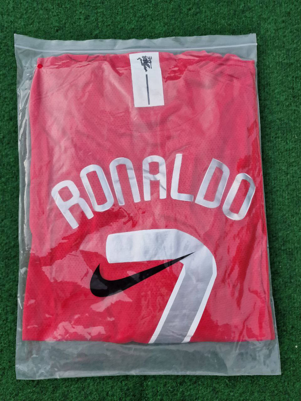 Cristiano Ronaldo Manchester United Retro Long Sleeve Jersey