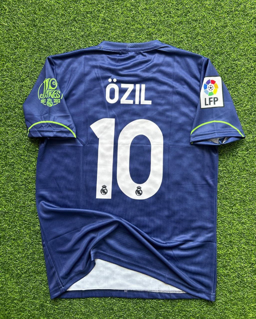 Mesut Ozil Real Madrid Retro Jersey