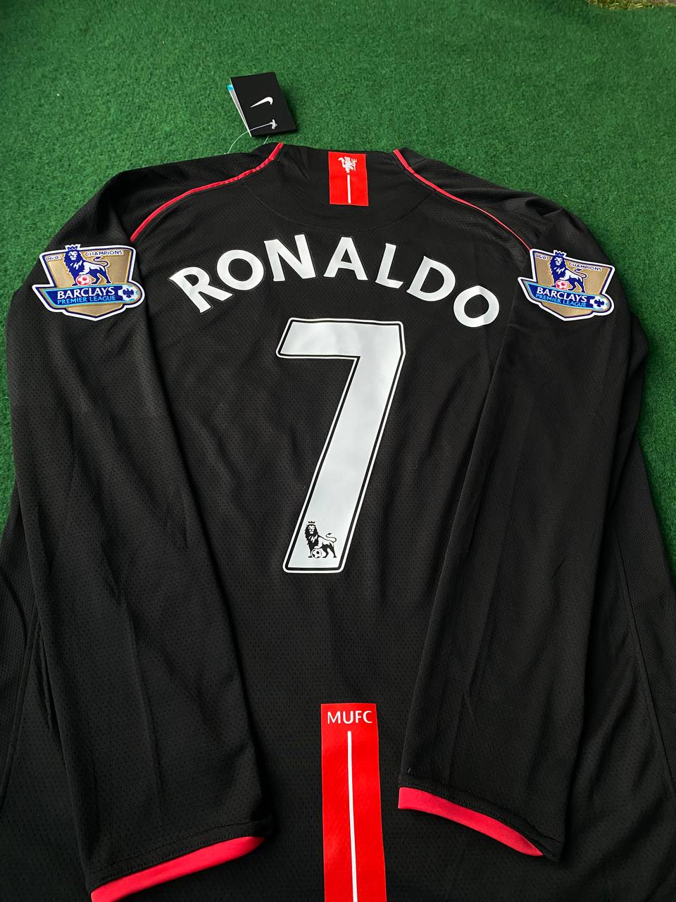 Cristiano Ronaldo Manchester United Siyah Retro Futbol Forması