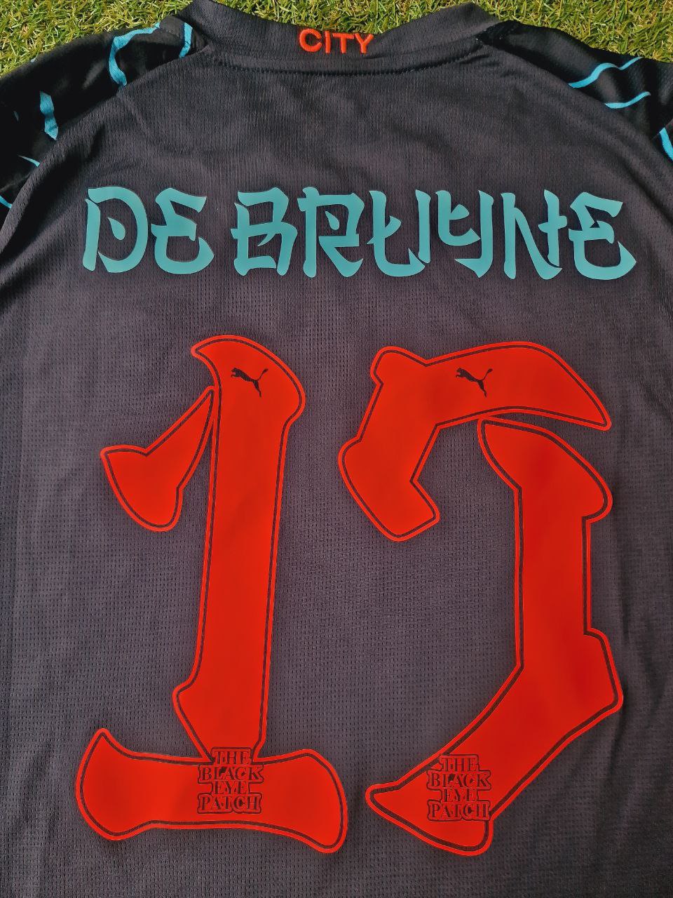 Kevin De Bruyne Manchester City Football Jersey.